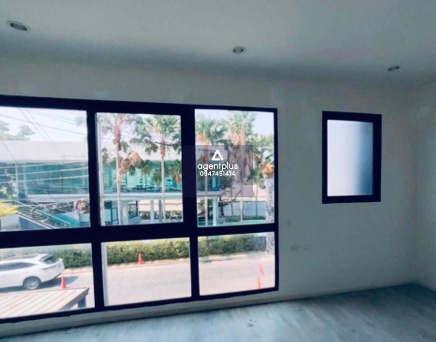 ขาย/ให้เช่า โฮมออฟฟิศ เป็นยูนิตที่ดี/ใหญ่สุดของโครงการมบ.โคราซอน ประชาชื่น ติดถนนเลียบคลองประปา เยื้องทางเข้าศูนย์ราชการแจ้งวัฒนะ ทำเลเยี่ยม