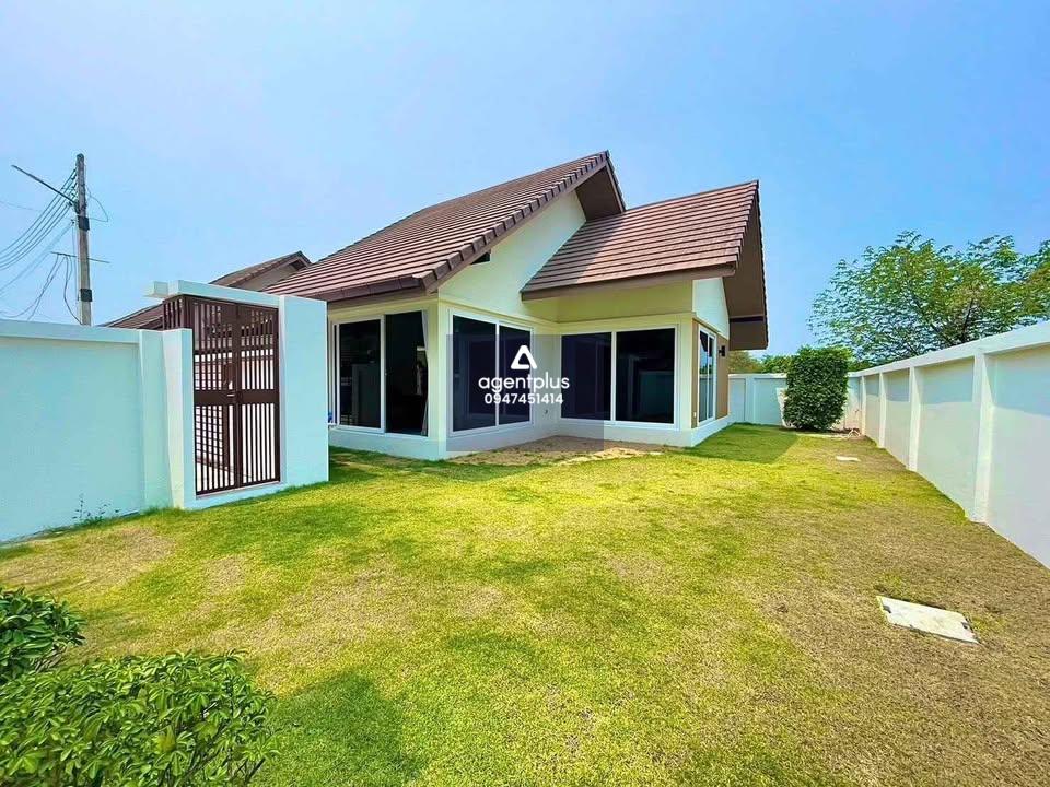 ขาย/เช่า บ้านสไตล์โมเดิร์น เฟอร์ครบ ทำเลดี