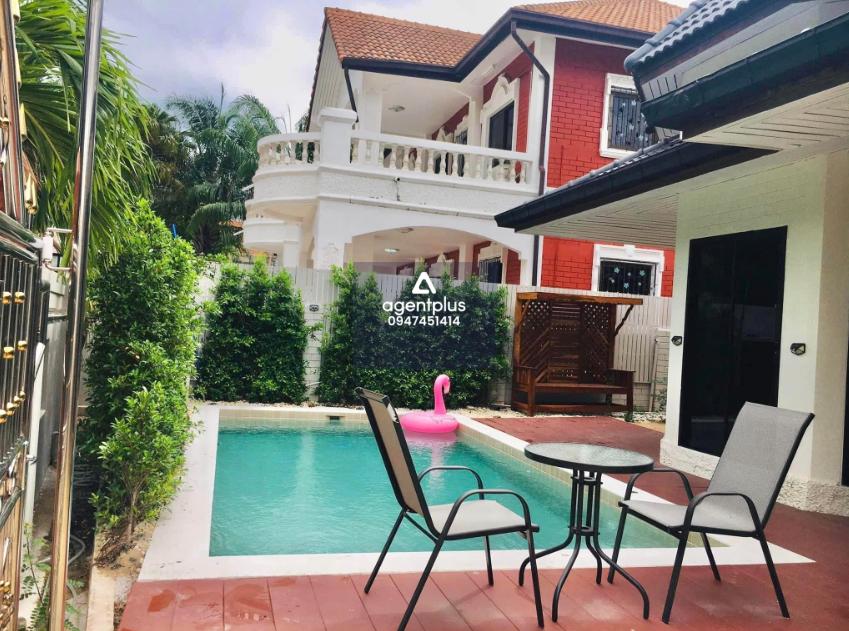 ขายบ้านพูลวิลล่า กลางเมืองพัทยา 3 ห้องนอน 2 ห้องน้ำ มีสระว่ายน้ำส่วนตัว เข้าออกเมืองสะดวก พัทยา
