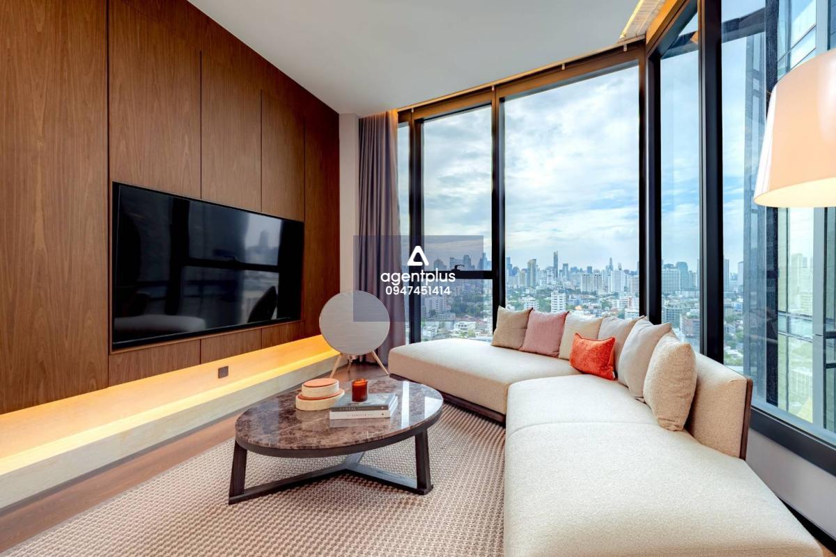 คอนโดหรู อยู่ตรงข้ามทองหล่อ ซอย25 Aestiq Thonglor กรุงเทพฯ