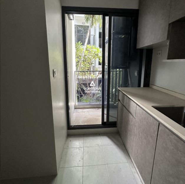 ขาย คอนโดมิเนียม โครงการเดอะ โพลิแทน บรีซ