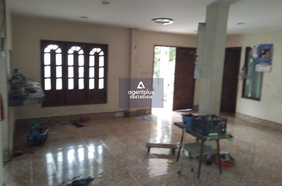 ขายด่วนบ้านเดี่ยว 2 ชั้น ซอยรังสิต - นครนายก 2 ถนนรังสิต-นครนายก 3 ห้องนอน 2 ห้องน้ำ จอดรถได้ 1 คัน ใกล้มหาลัย โรงพยาบาล