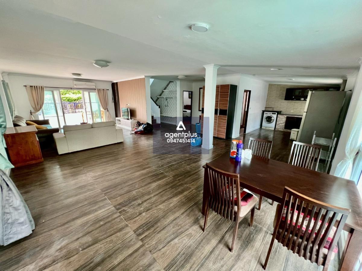 บ้านเดี่ยวพร้อมสระว่ายน้ำ –  Park Village | ทำเลพัทยา พร้อมอยู่ทันที