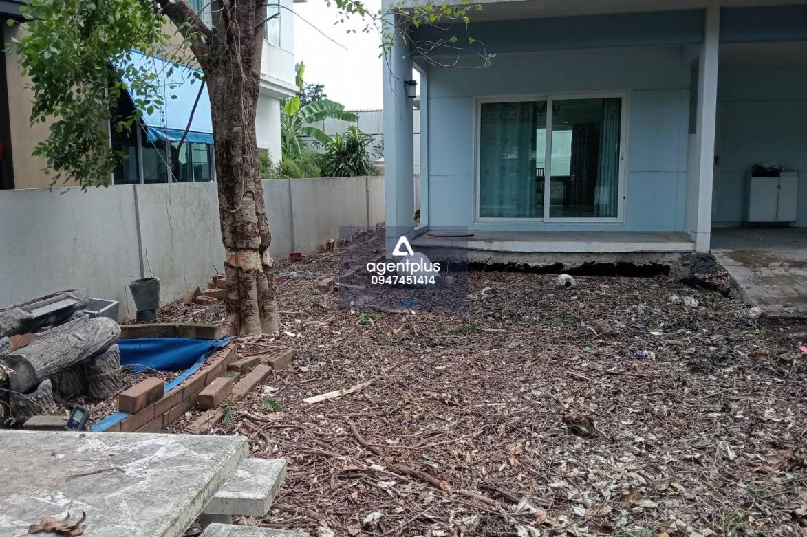 ขายบ้าน พฤกษ์ลดา 3 รังสิต คลอง 4 บ้านเดี่ยว 2 ชั้น ขนาดกะทัดรัด เหมาะสำหรับอยู่คนเดียวหรือคู่รัก ทำเลสะดวก ใกล้ทางด่วนและสิ่งอำนวยความสะดวกครบ