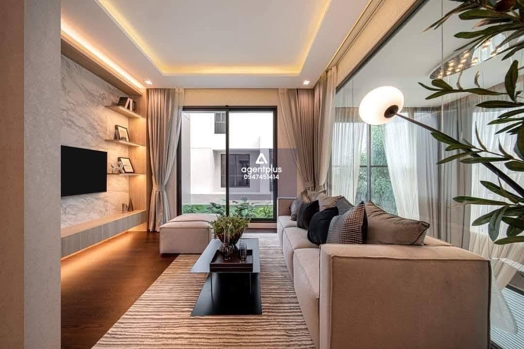 บ้านหรู 3 ชั้น พร้อมอยู่ มีลิฟท์ส่วนตัว เดอะ เจนทริ เกษตร - นวมินทร์ กรุงเทพฯ