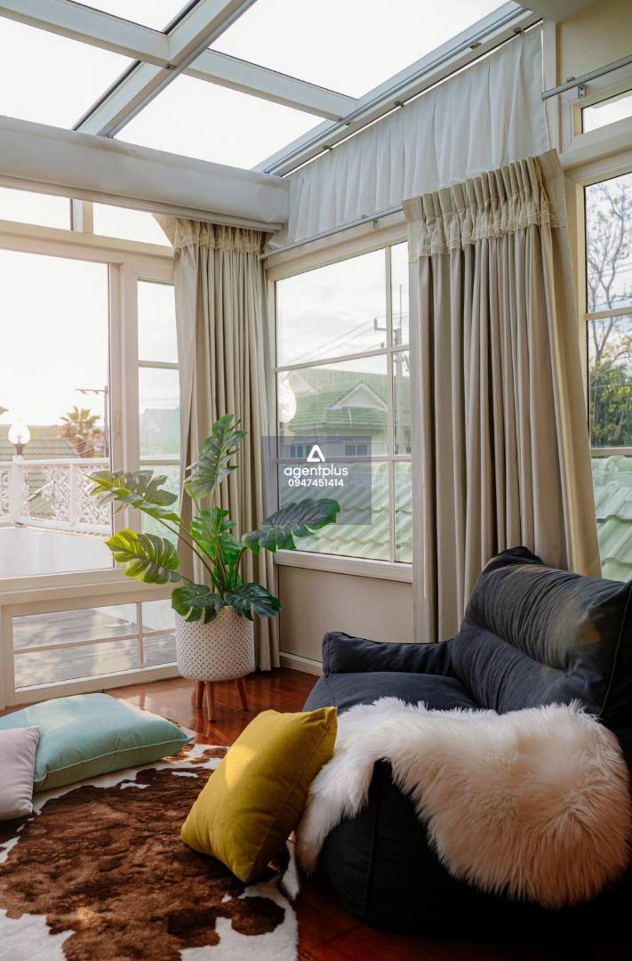 บ้านพูลวิลล่าในโครงการ เดินเพียง 200 เมตรถึงทะเล มีชายหาดส่วนตัว Villa Casalunar บางแสน ชลบุรี