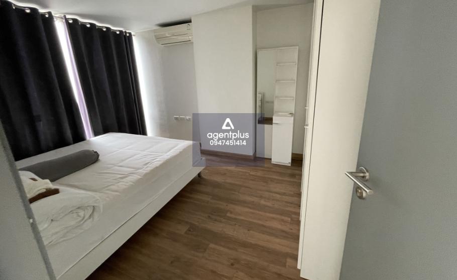 ขาย คอนโดมิเนียม โครงการ ไวร์ รัชดา 19