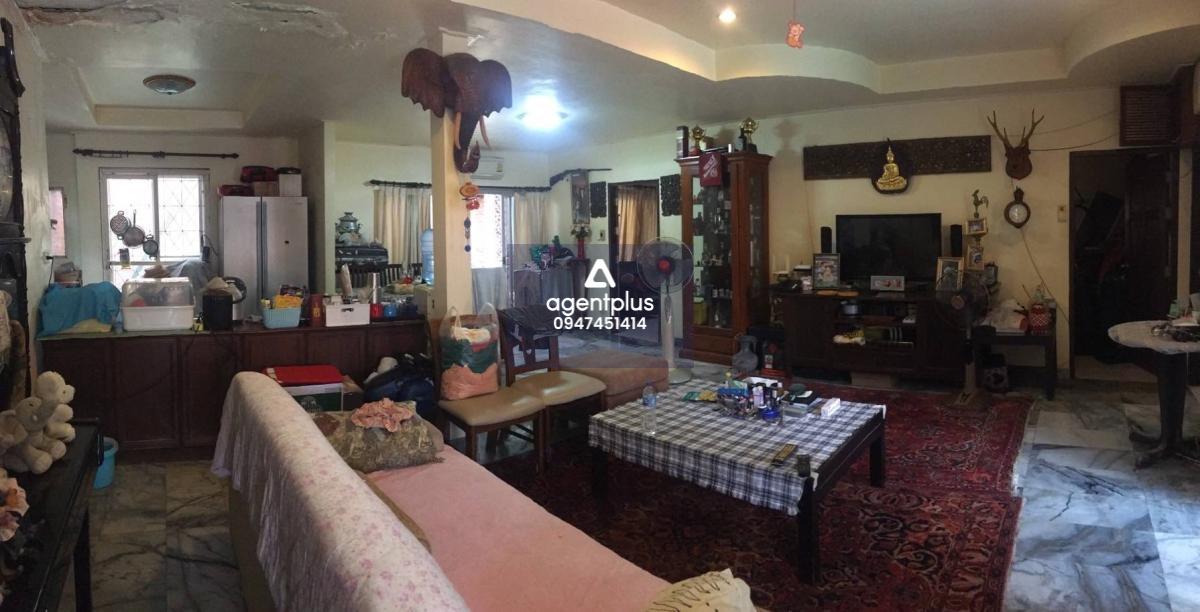 ขายบ้านเดี่ยวพร้อมสระว่ายน้ำ สุขสบาย วิลล่า พัทยา