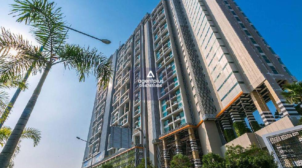 ขายคอนโด The Riviera Jomtien พร้อมเข้าอยู่ ทำเลใกล้ชายหาดจอมเทียน, ตลาดน้ำ 4 ภาค เหมาะสำหรับอยู่อาศัยเองหรือปล่อยเช่า