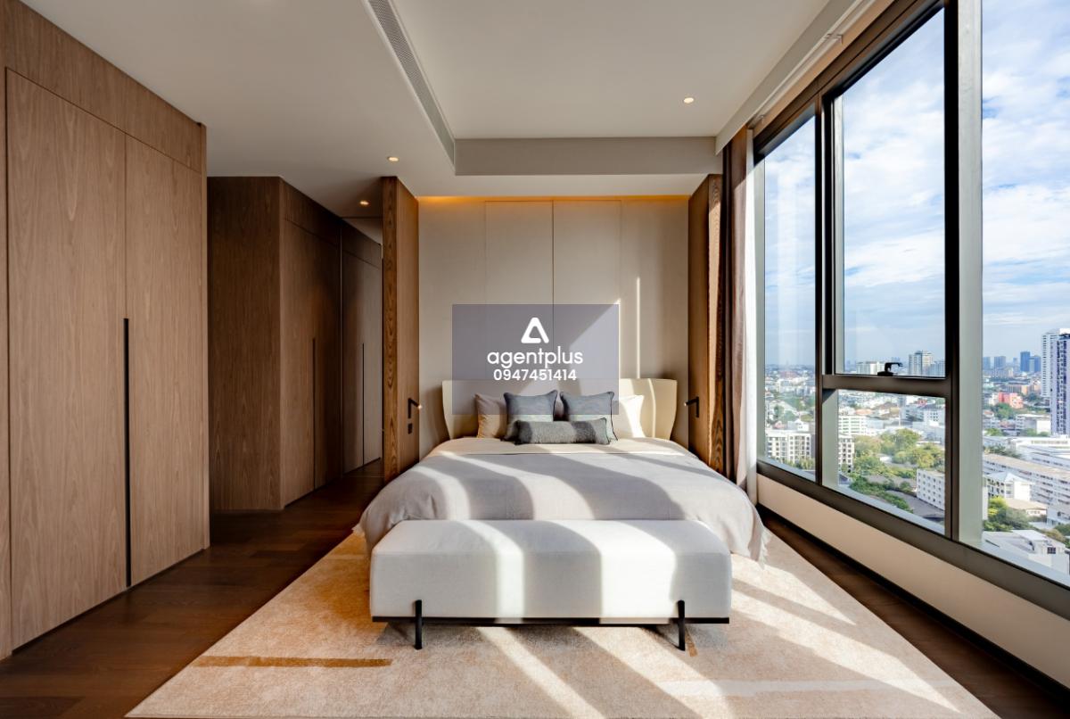 คอนโดหรู เอสทีค ทองหล่อ ใจกลางทองหล่อ พร้อมอยู่ ความสะดวกสบายครบ