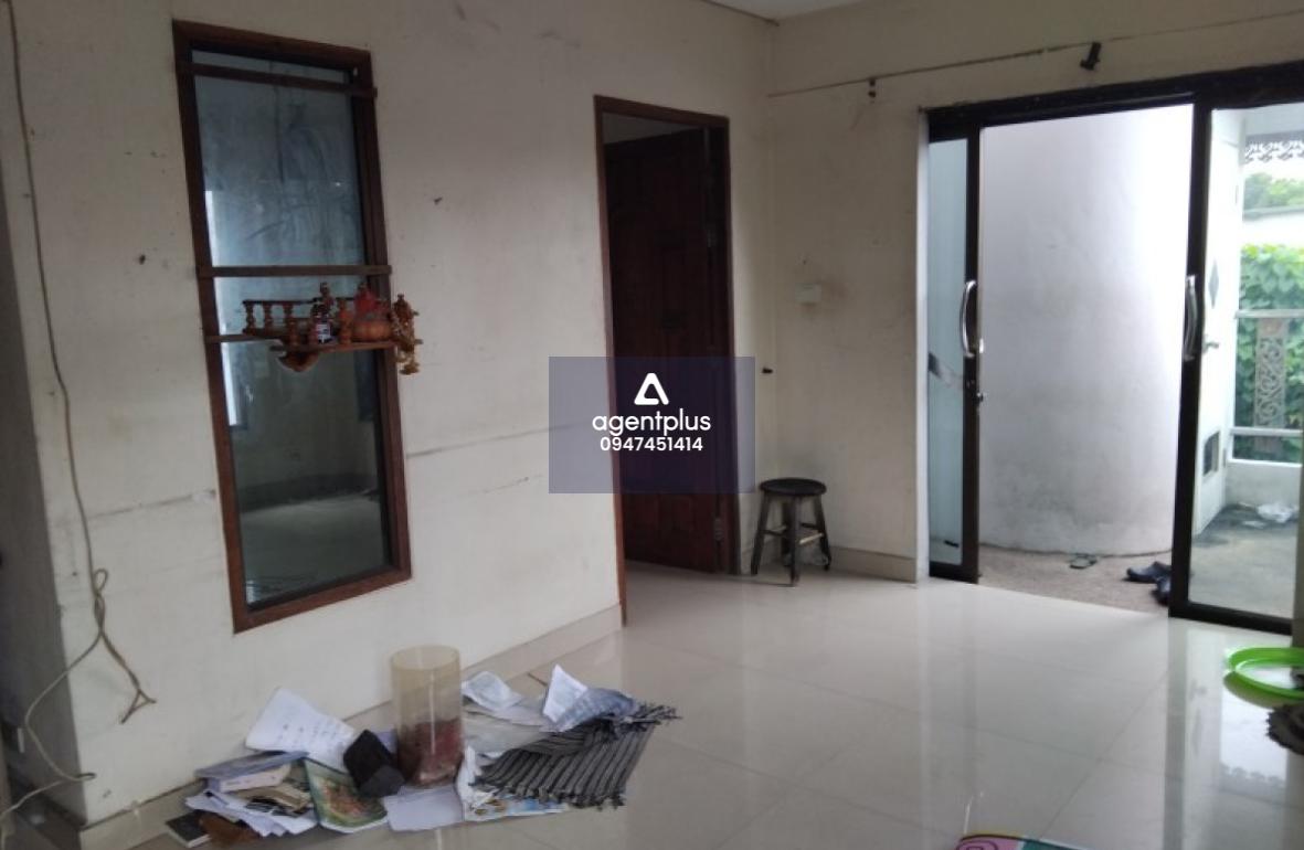 ขายด่วนบ้านเดี่ยว 2 ชั้น ซอยรังสิต - นครนายก 2 ถนนรังสิต-นครนายก 3 ห้องนอน 2 ห้องน้ำ จอดรถได้ 1 คัน ใกล้มหาลัย โรงพยาบาล