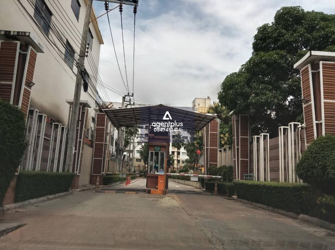 ขายคอนโด ลุมพินี คอนโดทาวน์ รัตนาธิเบศร์ ทำเลสะดวก ราคาคุ้มค่า เหมาะทั้งอยู่อาศัยเองและลงทุนปล่อยเช่า