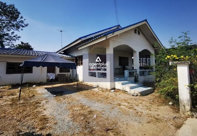 บ้านเดี่ยว นิคมพัฒนา ทำเลดี ตั้งอยู่ในซอยยั่งรุ่งนนท์ ใกล้ถนนสาย13 (ทล.3375) อยู่ในแหล่งชุมชน