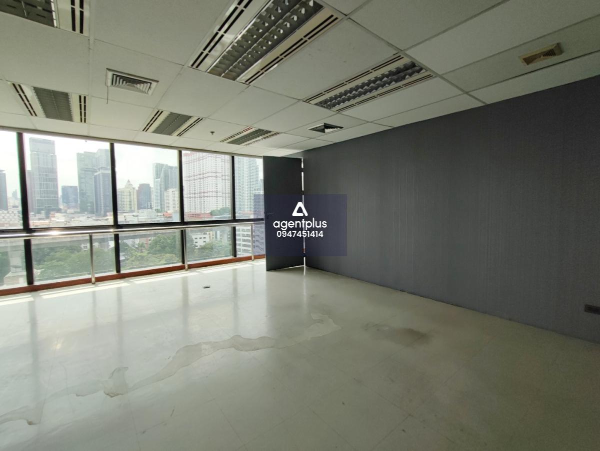 เช่า อาคารสำนักงานมาตรฐาน ใจกลางเมือง ใกล้อนุสาวรีย์ชัยสมรภูมิ