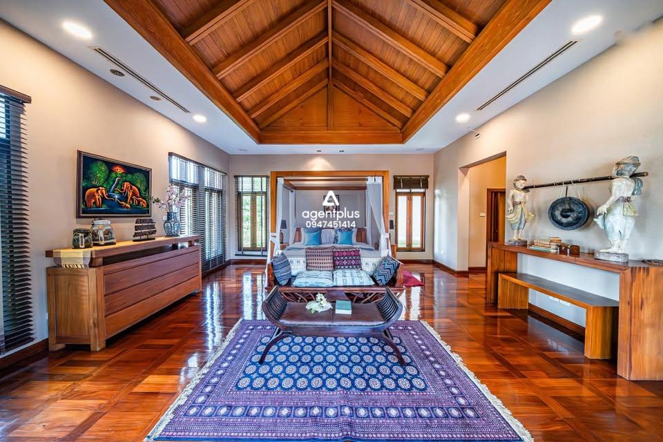 ขายด่วน บ้านหรูโครงการ View Talay Marina – นาจอมเทียน พัทยา