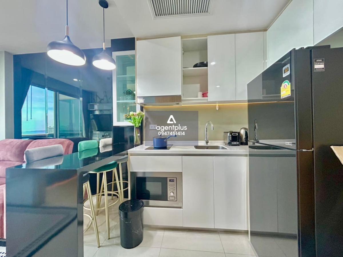 # ว่างให้เช่า คอนโดวิวทะเล ห้องสวยพร้อมเข้าอยู่ คอนโดใกล้ทะเล The Riviera Jomtien พัทยา