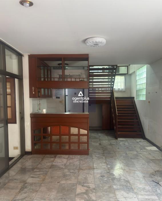 *เช่าฟรี 3 เดือน! บ้าน home office 100 ตรว. 400 ตรม. ในเมืองนนทบุรี เรวดี 12 แหล่งชุมชน ใกล้ MRT สีชมพู และสีม่วง