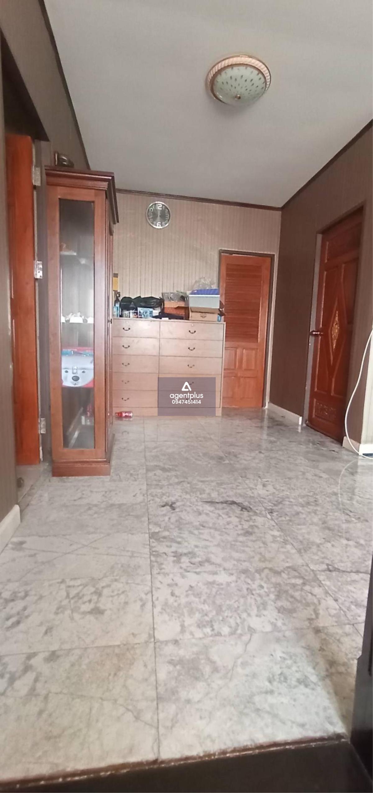 บ้านเดี่ยว 2 ชั้น บ้านในโครงการอัมพรเพลส ศรีราชา ชลบุรีราคาพิเศษ