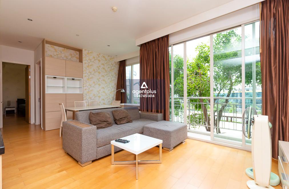 วินด์ รัชโยธิน คอนโดหรู พร้อมวิวเมืองและสระว่ายน้ำ