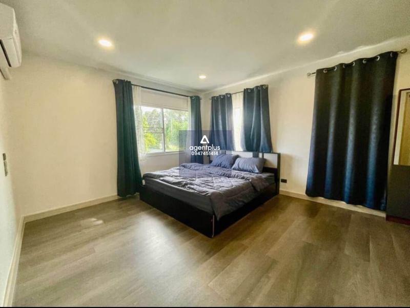 ว่างให้เช่าบ้านเดี่ยว พร้อมเข้าอยู่ หมู่บ้านไลฟ์ อินเดอะการ์เด้น โรงโป๊ะมอเตอร์เวย์ เมืองพัทยา