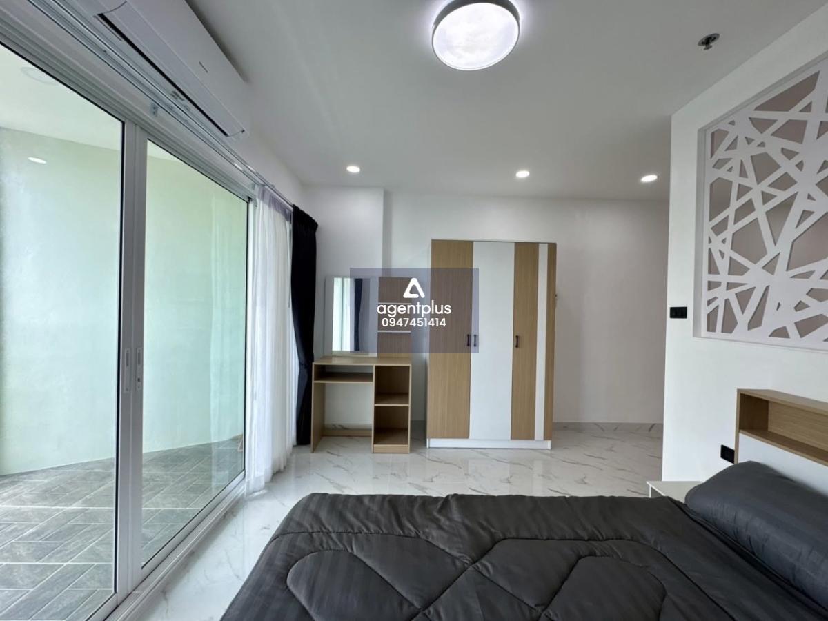 ขายคอนโด วิวทะเล 5C ตกแต่งครบ ทำเลดีในโซนจอมเทียน วิวเห็นทะเล