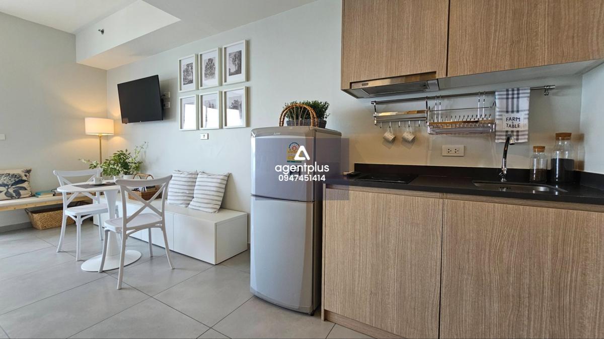 ให้เช่าคอนโดวิวทะเล ชั้นสูง เฟอร์ครบ พร้อมอยู่ ยูนิกซ์ เซาท์พัทยา