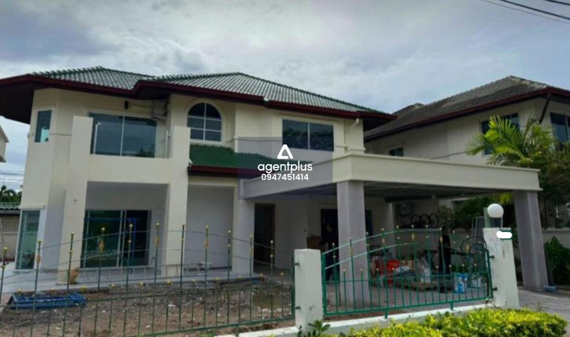 วิลล่าหรู 5 ห้องนอน พร้อมสระว่ายน้ำส่วนตัว ให้เช่า