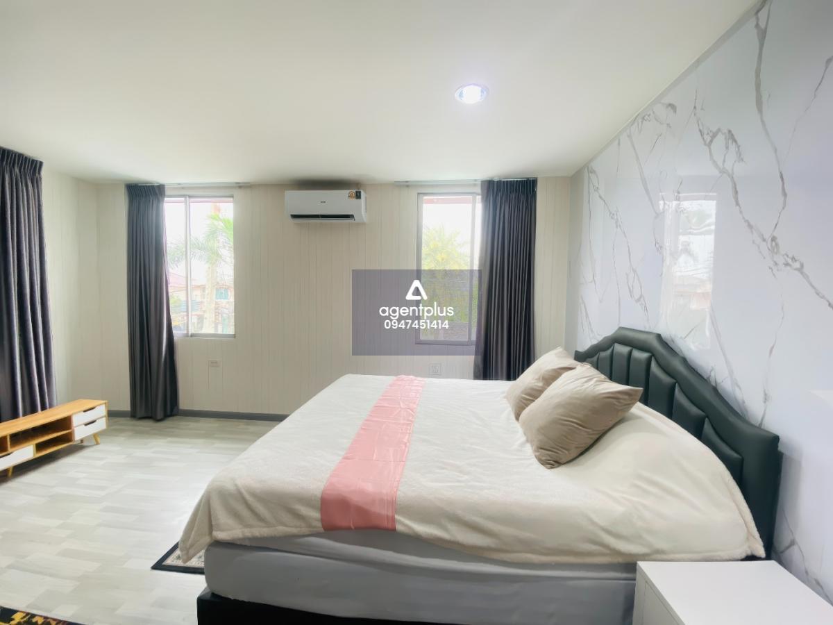 * บ้านพูลวิลล่า ราคาพิเศษ บ้านสวยพร้อมเข้าอยู่ บ้านในโครงการ Chateau Dale สยามคันทรีคลับ พัทยา