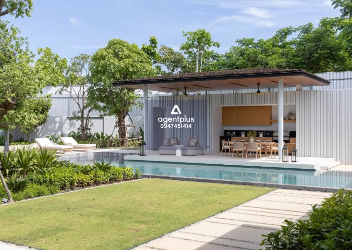 ขายพูลวิลล่าหรู BOTANICA Green Boulevard – ภูเก็ต ทำเลดี บรรยากาศสงบ เป็นธรรมชาติและความผ่อนคลาย สไตล์ Modern Luxury พร้อมสระว่ายน้ำส่วนตัว