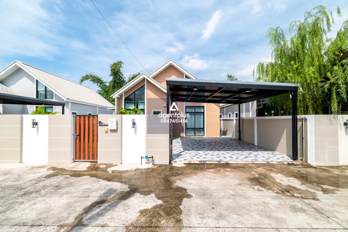 *ขายบ้านเดี่ยวสภาพใหม่ ซอยสยามคันทรี่คลับ สภาพใหม่มาก ชลบุรี