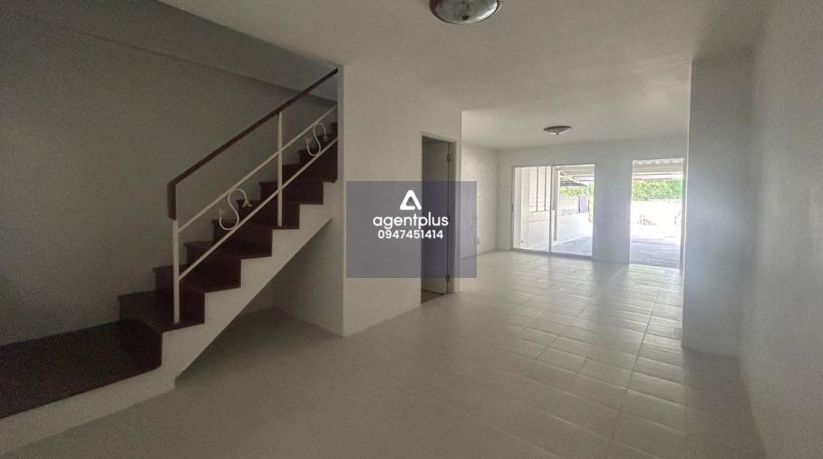 ขาย ทาวน์เฮ้าส์ บ้านลินดา ปาร์ค ทำเลดี ใกล้ถนนศุขประยูร และมอเตอร์เวย์