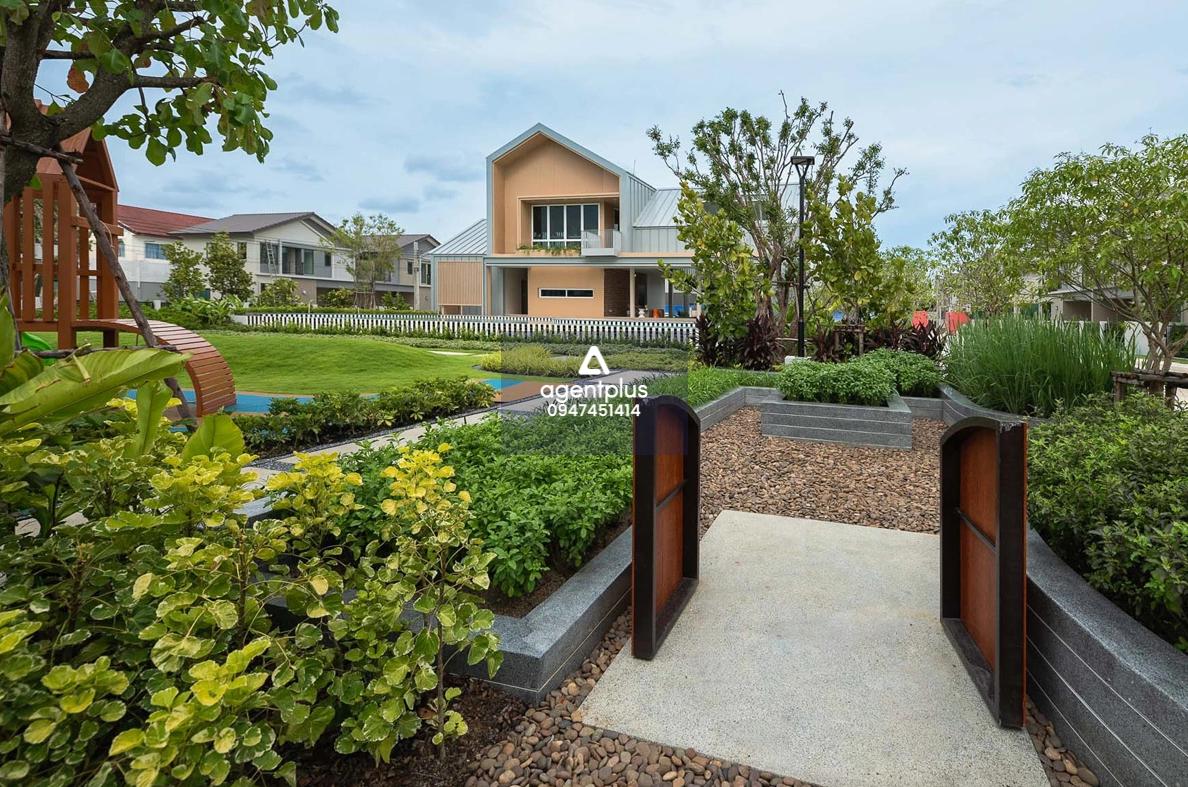 บ้านพร้อมอยู่ ฮาบิเทีย พราวด์ ประชาอุทิศ 72 ใกล้ ประชาอุทิศ