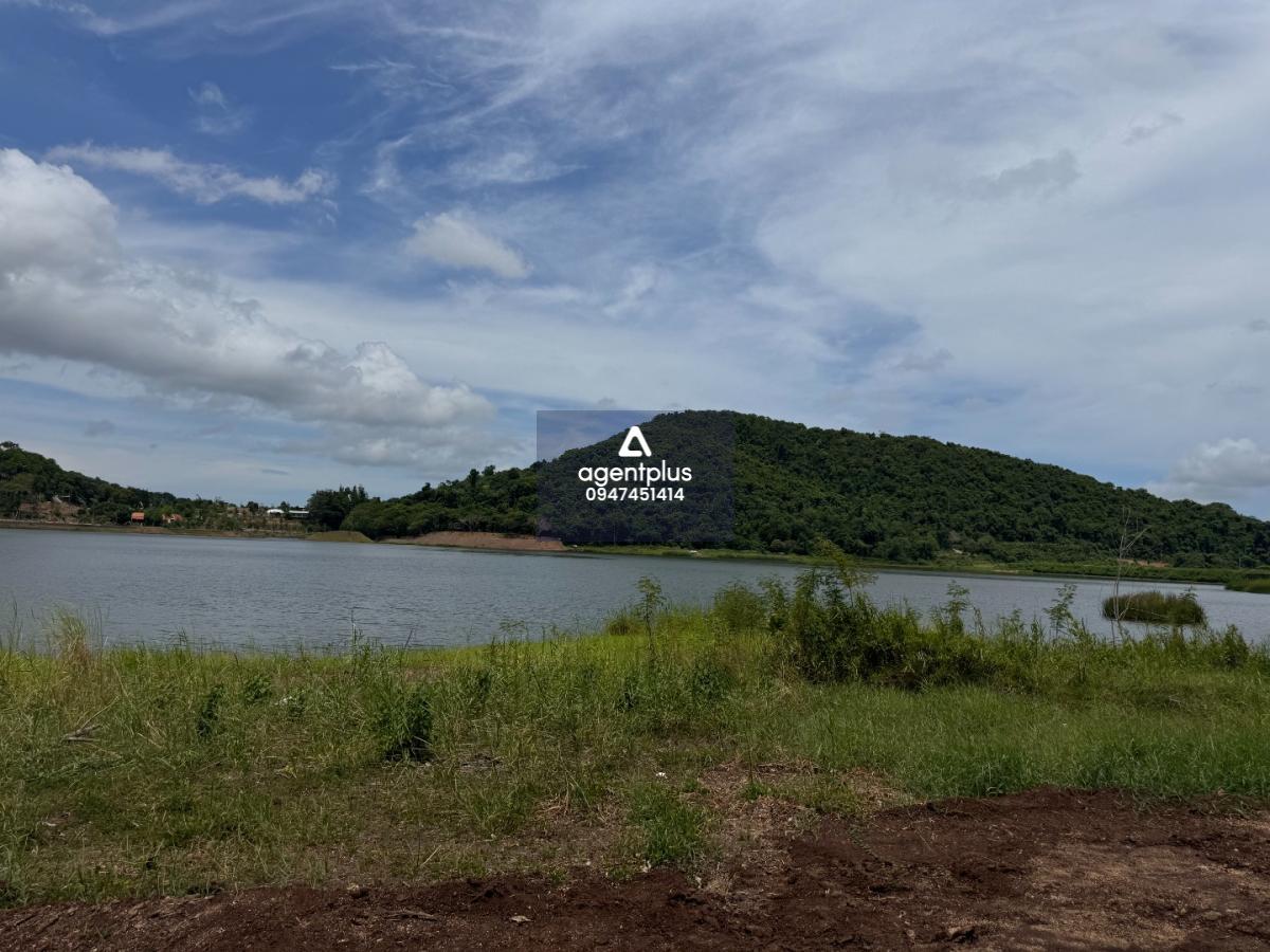 ที่ดินวิวภูเขา ติดอ่างเก็บน้ำ บรรยากาศดีเวอร์ เขาชีจจรย์ ห้วยตู้ สัตหีบ ชลบุรี