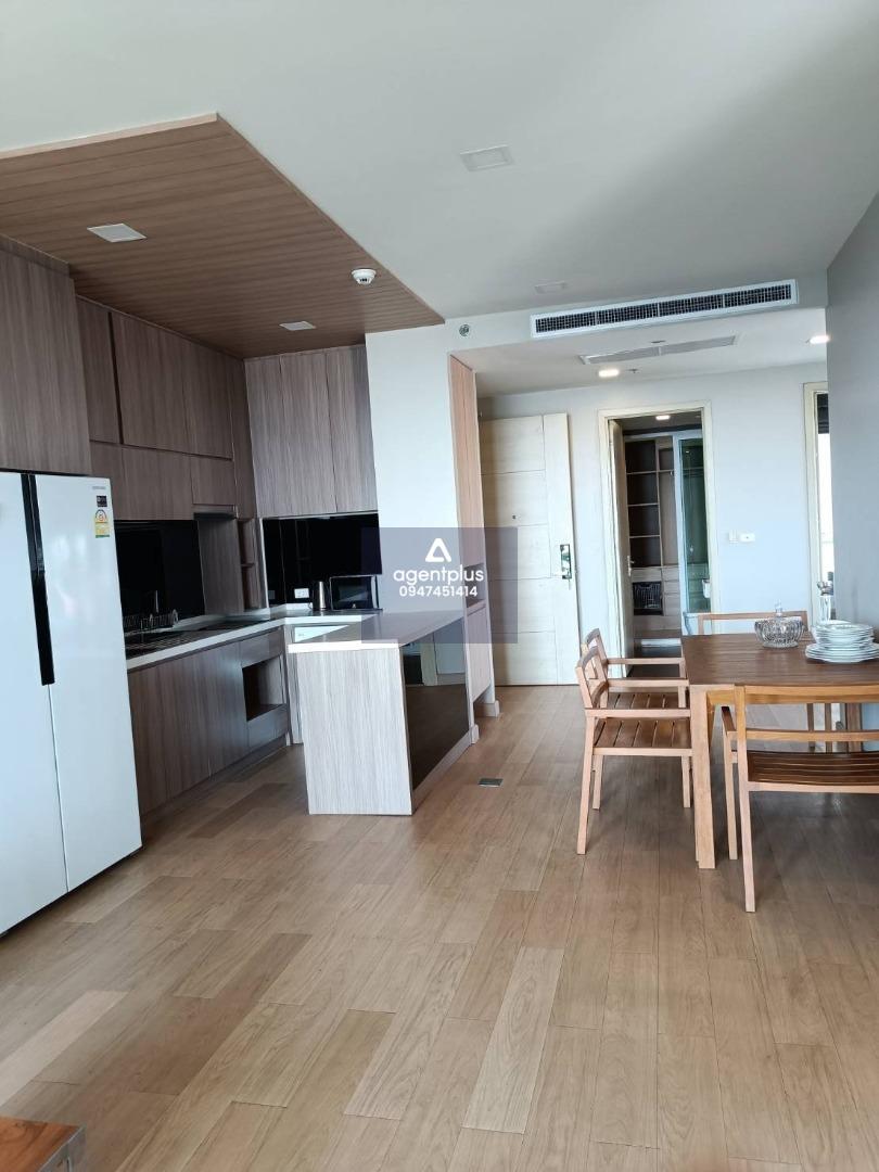 *ห้องคอนโดวิวทะเลให้เช่า ซีตัส บีชฟร้อนท์ คอนโดมิเนียม พัทยา ห้องกว้างขว้างและห้องครัวใหญ่