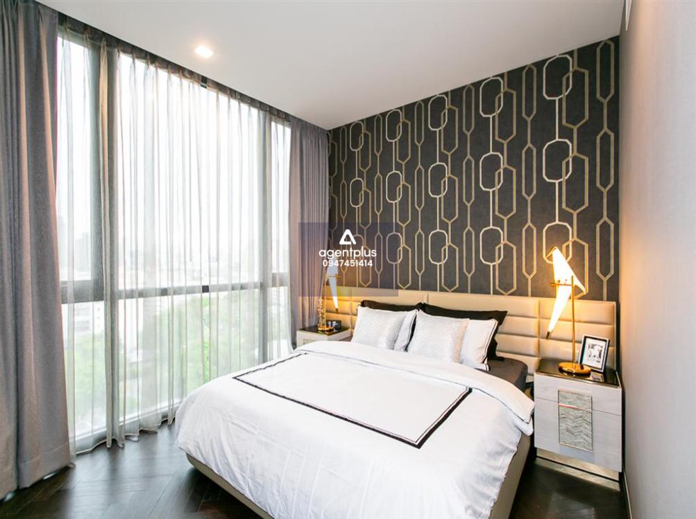 คอนโดลักชัวรี เดอะ โมนูเมนต์ สนามเป้า  ใจกลางพญาไท วิวเมืองสุดหรู ใกล้ BTS สนามเป้า