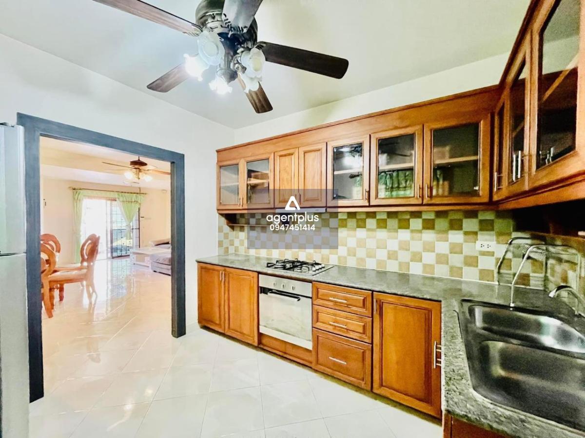 #* ว่างให้เช่า บ้านพร้อมสระว่ายน้ำ พัทยา ใกล้วอกกิ้งสตรีท หมู่บ้าน แกรนด์ธัญญวันท์โฮม 2 ซอยทัพพระยา 