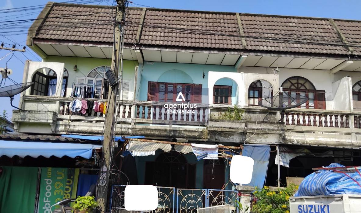 ทาวน์เฮ้าส์ 2 ชั้น หมู่บ้านรังสิต-เรสซิเด้นท์ ใกล้สิ่งอำนวยความสะดวก ถนนรังสิต-ปทุมธานี