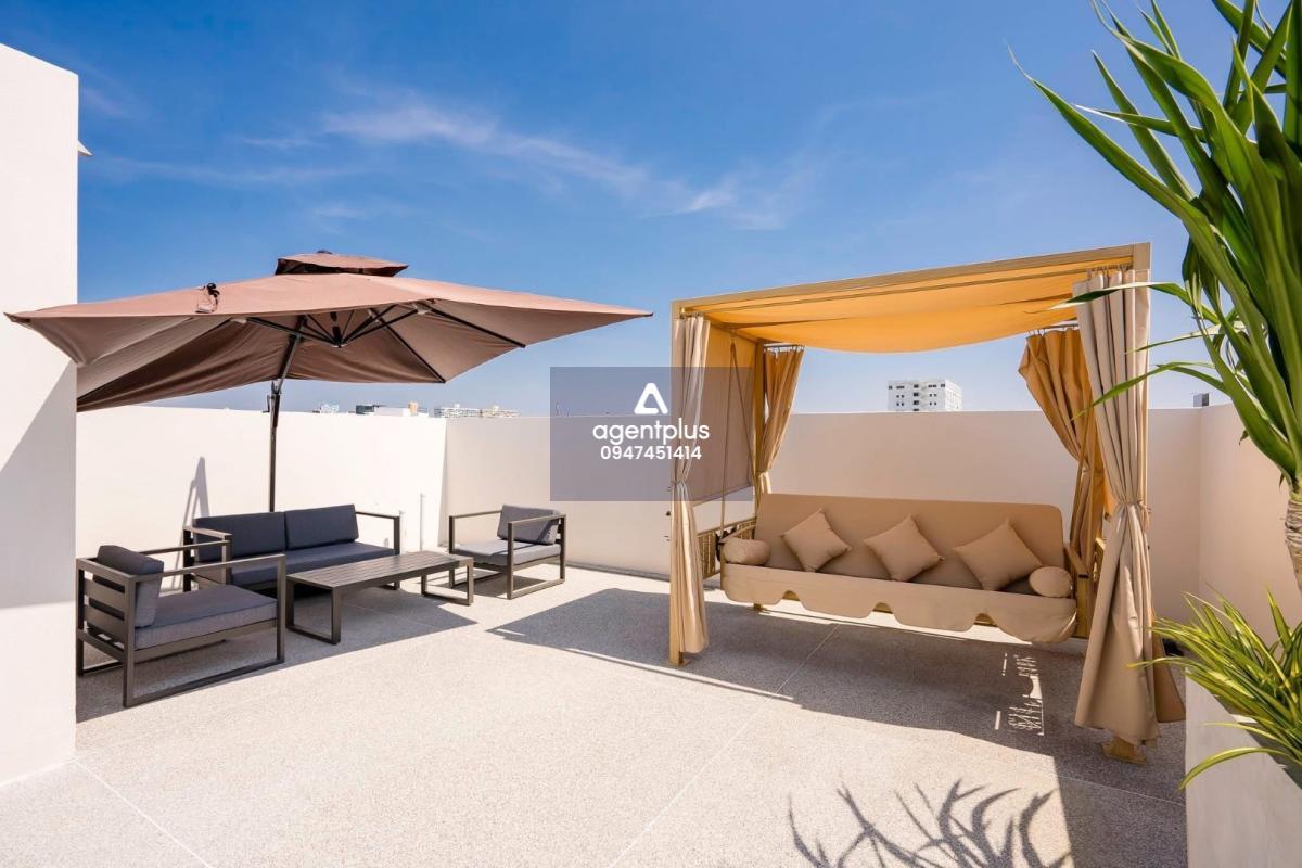 พูลวิลล่าหรูใจกลางพัทยา ให้เช่ารายปี 🌴