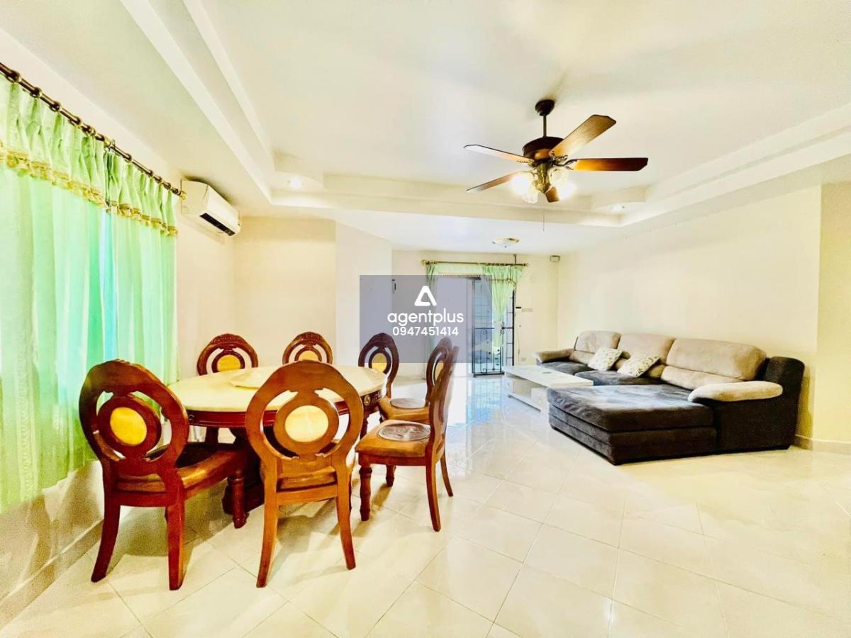 #* ว่างให้เช่า บ้านพร้อมสระว่ายน้ำ พัทยา ใกล้วอกกิ้งสตรีท หมู่บ้าน แกรนด์ธัญญวันท์โฮม 2 ซอยทัพพระยา 