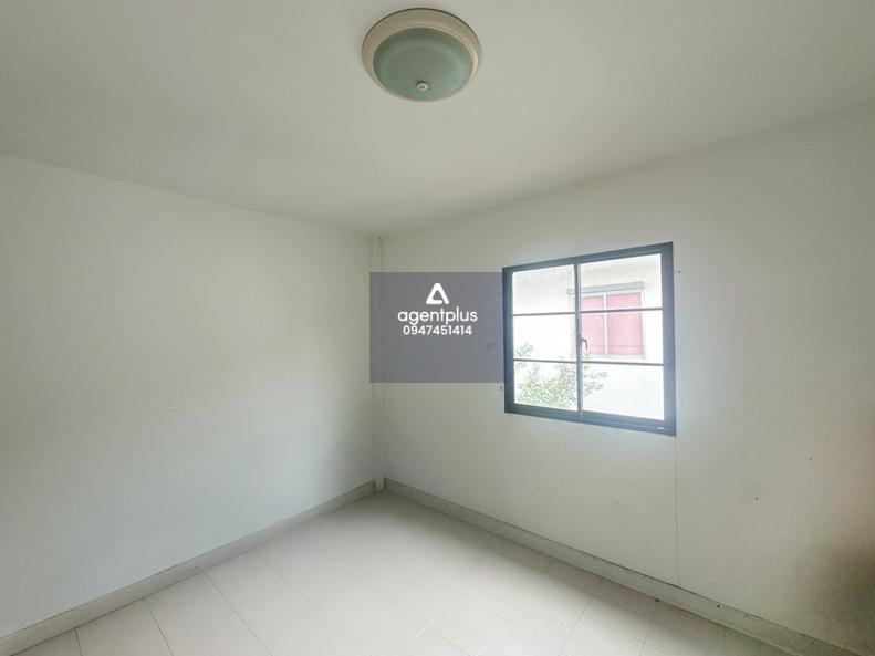 ทาวน์เฮ้าส์ 2 ชั้น โครงการบาหลี บีช วิลล่า ทาวน์เฮ้าส์ 2 ชั้น การคมนาคมสะดวก ติดถนนเทพราช-ลาดกระบัง