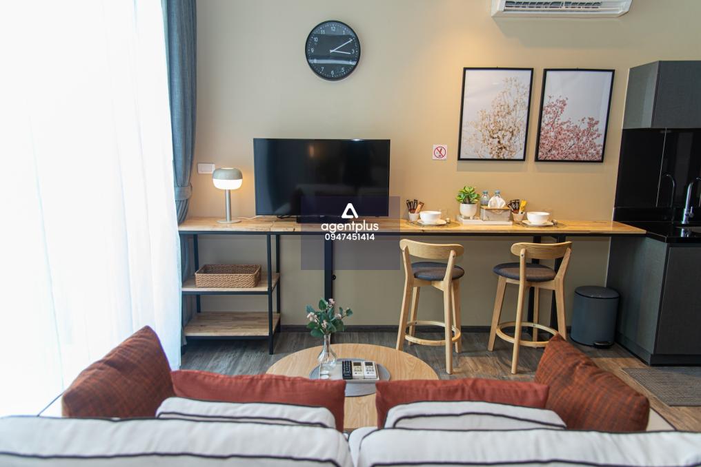 เดอะ เดค ป่าตอง คอนโดหรู ใกล้หาดป่าตอง ตกแต่งพร้อมเข้าอยู่