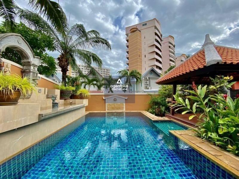 ชาโตเดล ทาบาลี วิลล่า พัทยา 