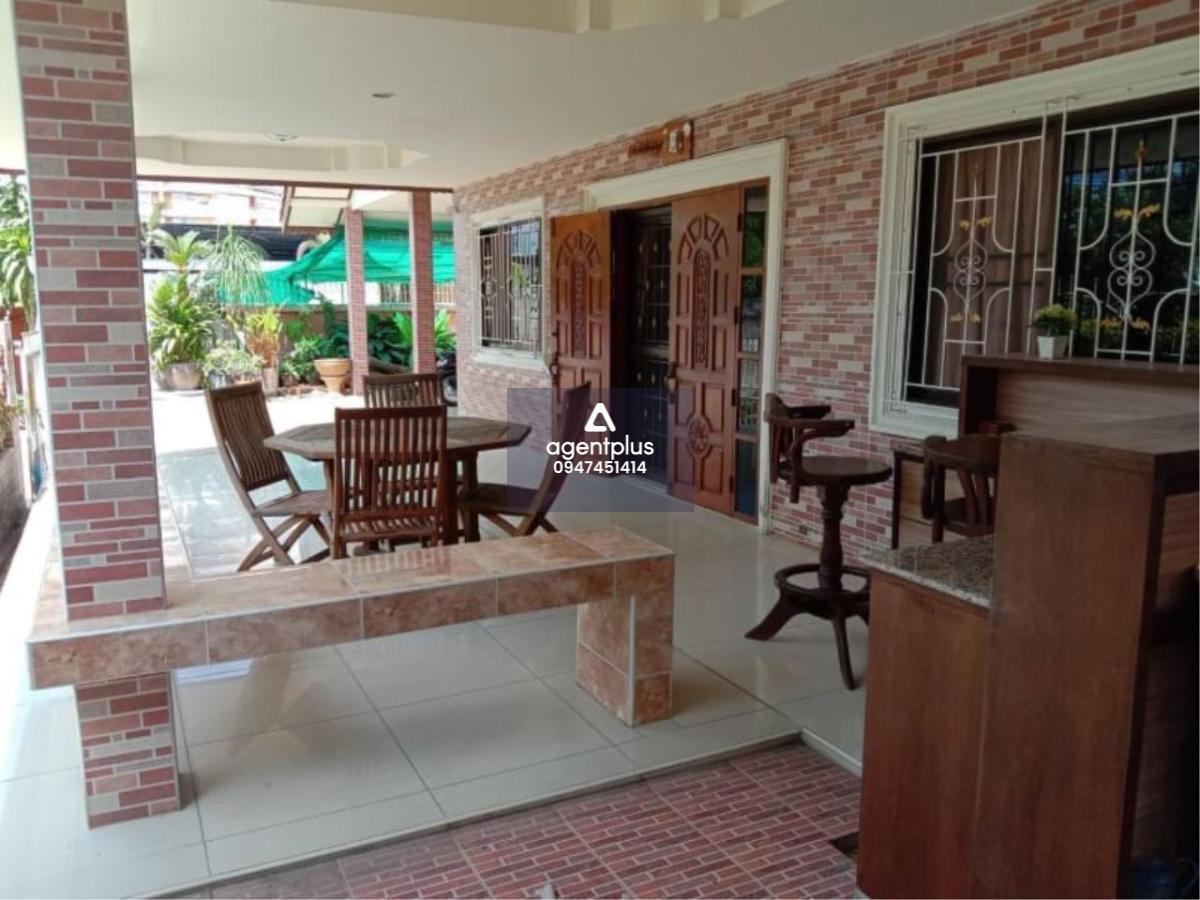 ขายด่วน บ้านเดี่ยว 2 ชั้น 3 ห้องนอน 3 ห้องน้ำ เขาตาโล พัทยา ราคาพิเศษ