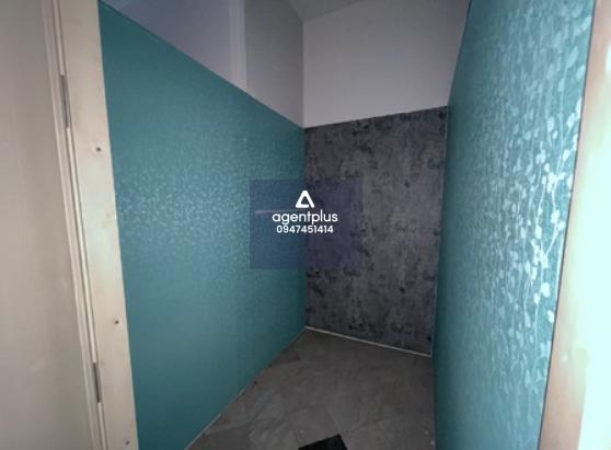 ขาย ห้องชุดพาณิชยกรรม โครงการ ศรีวราแมนชั่น 2