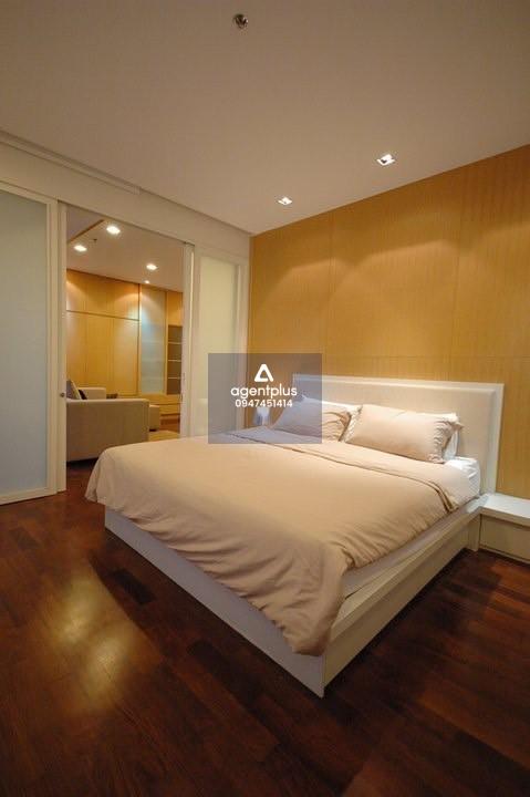 ให้เช่า คอนโด Noble Ora สุขุมวิทซอย 55 กรุงเทพฯ ห่างสถานีทองหล่อ 1.7 กม.