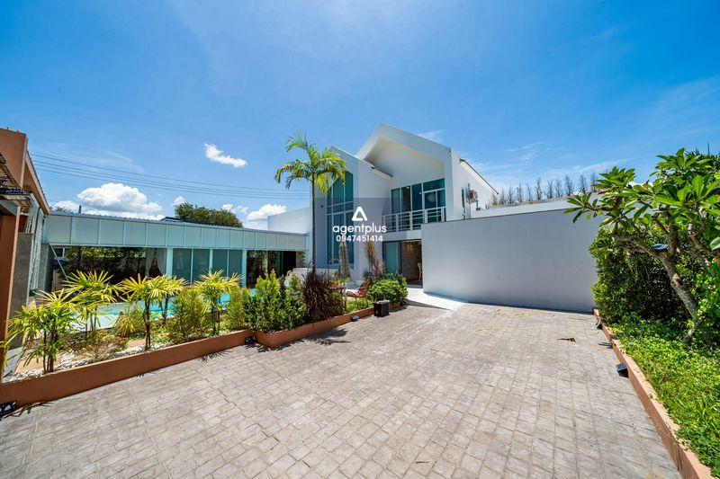 *ขายบ้าน 2 ชั้น พร้อมสระว่ายน้ำ นทีกานต์ ปาร์ค วิว พัทยา