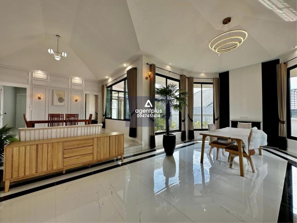 โครงการบ้านหรู บรรยากาศดี  ซอยเขาตาโล พัทยา ราคาพิเศษ