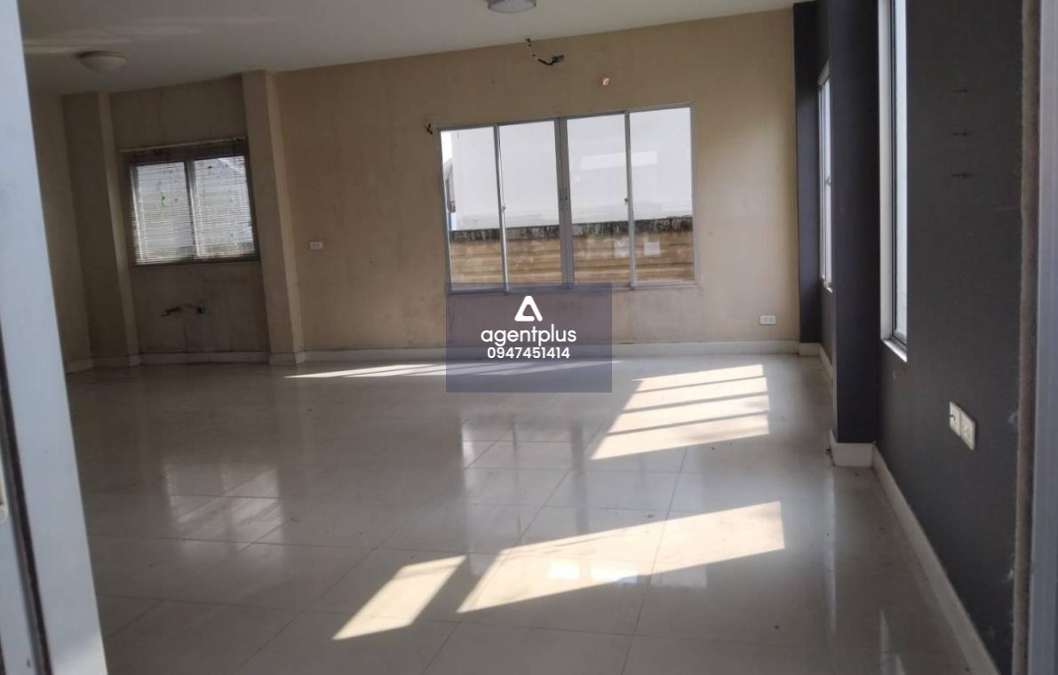 ขายด่วนบ้านเดี่ยว 2 ชั้น โครงการพร้อมพัฒน์ พรีว่า ถนนปัญญาอินทรา 3 ห้องนอน 2 ห้องน้ำ ราคา 3.67 ล้านบาท ใกล้สิ่งอำนวยความสะดวก