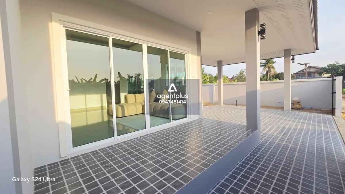 ขายบ้านเนื้อที่เยอะ รอบบ้านไม่วุ่นวายไม่แออัด เงียบสงบ ทุ่งคาใต้ ห้วยใหญ่