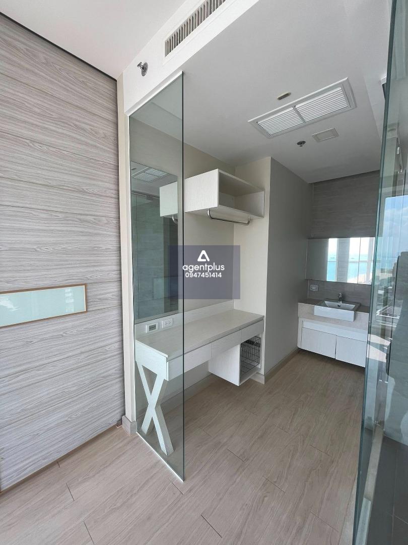 ขายคอนโดสภาพห้องเปล่า ติดทะเล ซีตัส บีชฟรอนท์ พัทยา